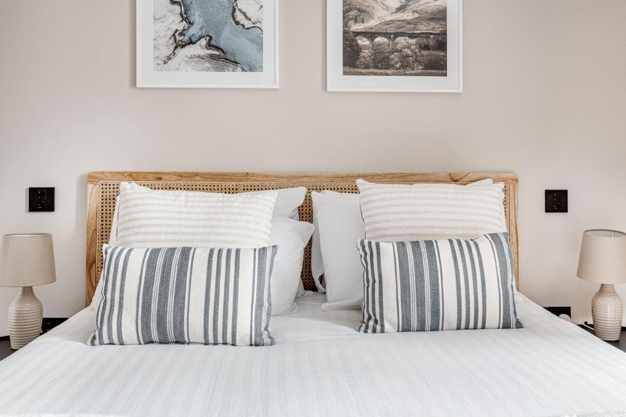 Charming 1 Bedroom Apt , Town Centre, Wifi, Free Parking By Tent Serviced Apartments Staines-upon-Thames Eksteriør billede